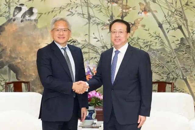 xm外汇平台官网入口量化交易给理财者带来了怎样的红利与风险？